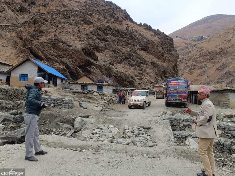 Culvert collapses in wall, traffic in Bheri Corridor closed