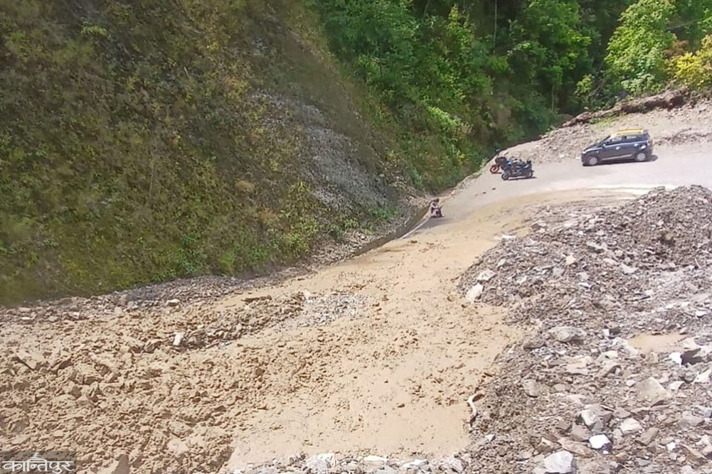 Mid-Pahadi Highway and Besisahar-Chame Road to be closed from today