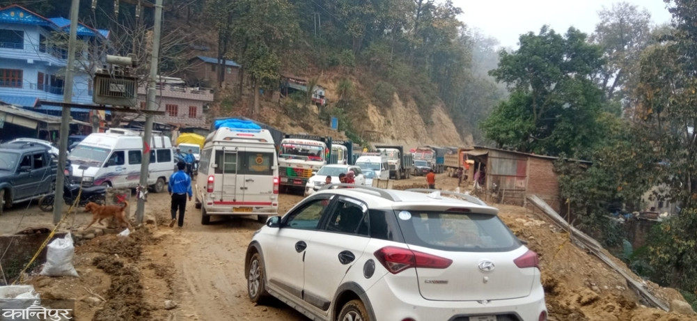 Traffic jam in Daunne for 9 hours