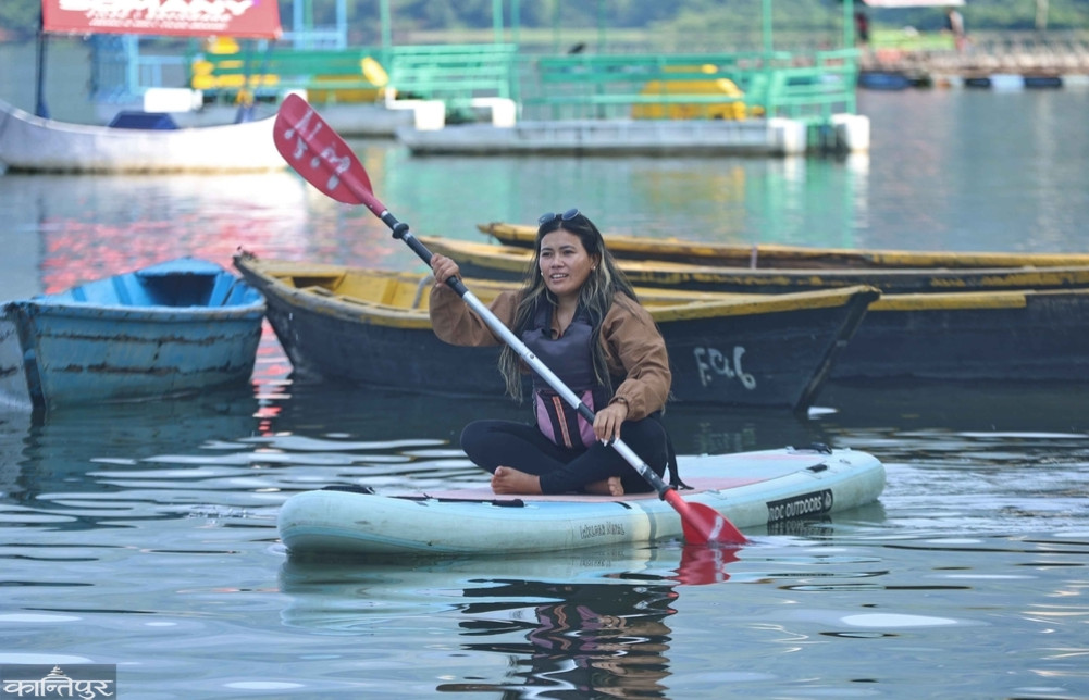 Boats sailing on Fewa Lake...