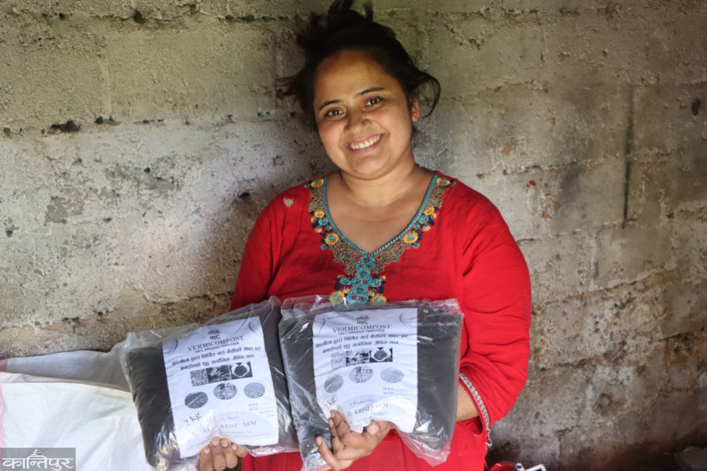 Farmers in Palpa turn to alternatives to chemical fertilizers