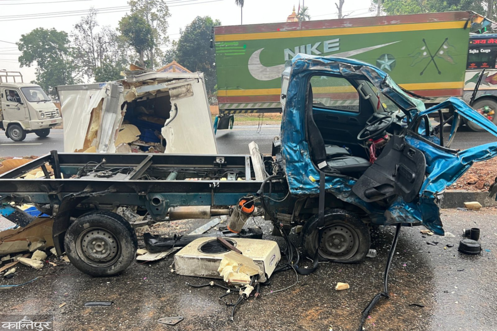Twelve injured as three vehicles collide in Gaindakot