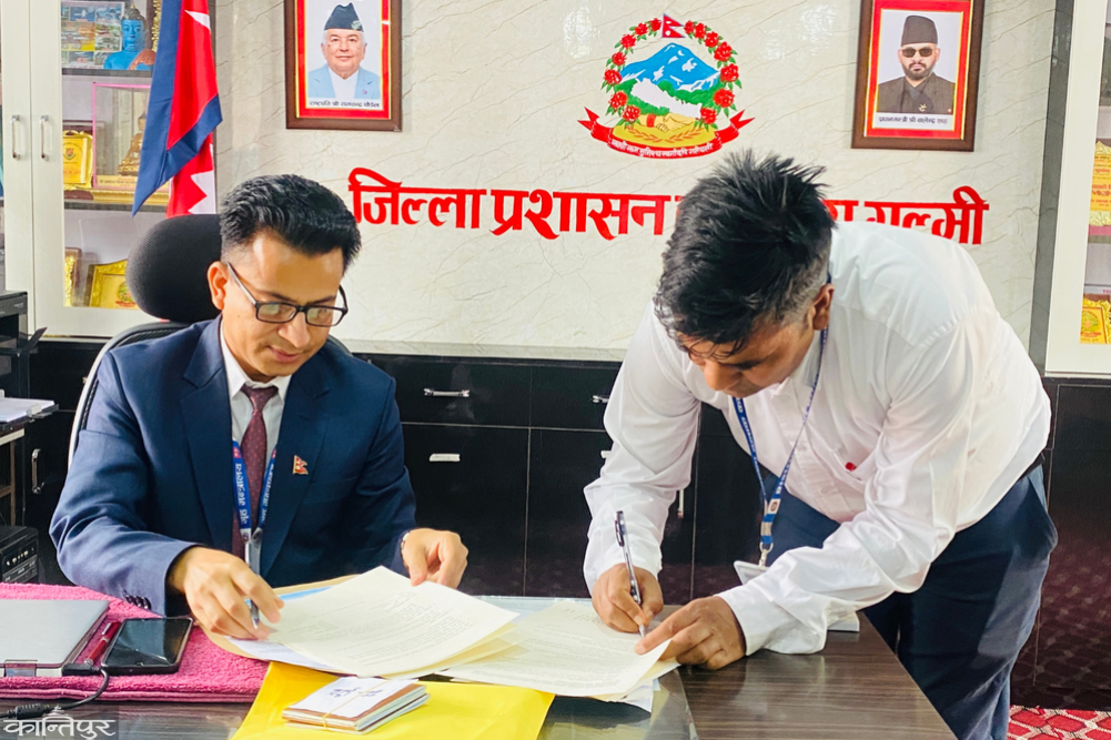Home delivery of passports through post office begins in fourteen districts, 250,000 vehicle licenses transported
