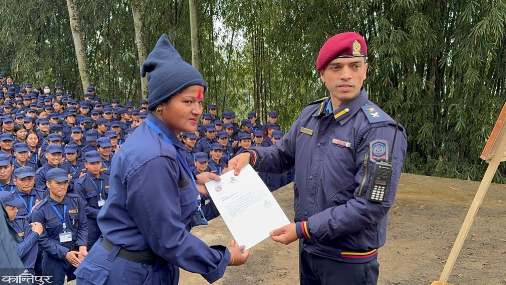 1,034 election police officers bid farewell from Sankhuwasabha