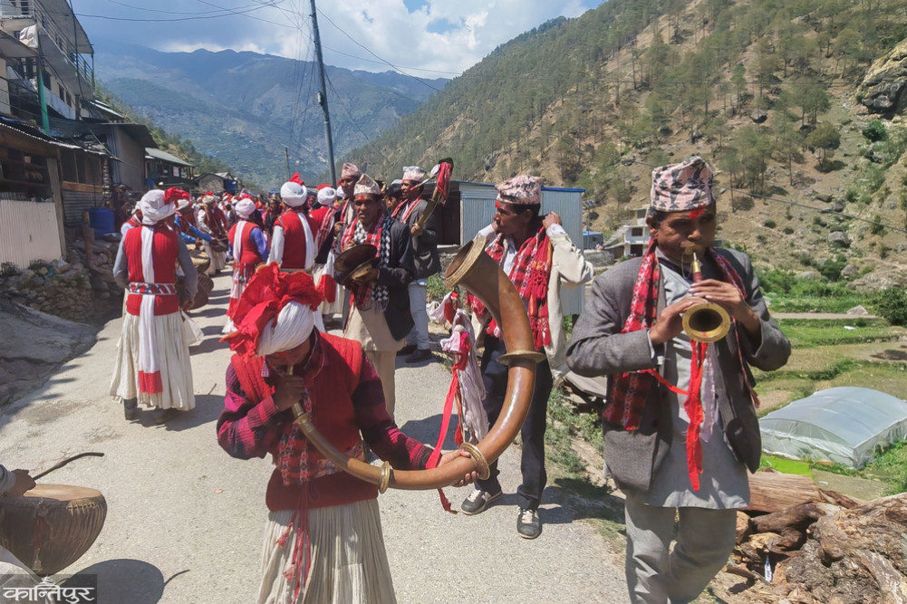 When the splendor of folk culture returned to Galje Bazaar