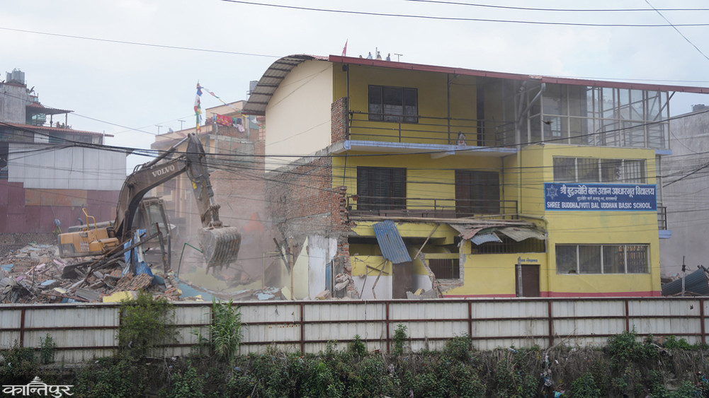 Provision will be made for free education for children affected by the removal of squatter settlements