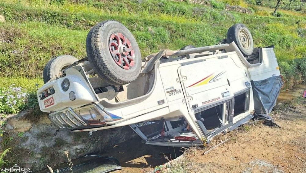 Jeep accident on Mid-Hill Highway: Seven injured