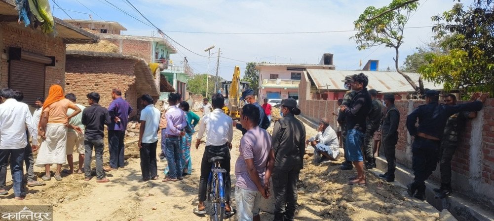 Lumbini Cultural Municipality uses bulldozer on encroached structures