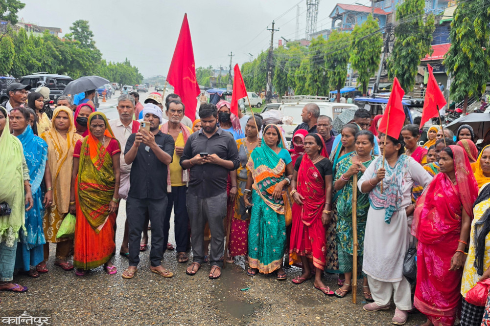 Meter bill victims' walking march reaches Chandranigahapur