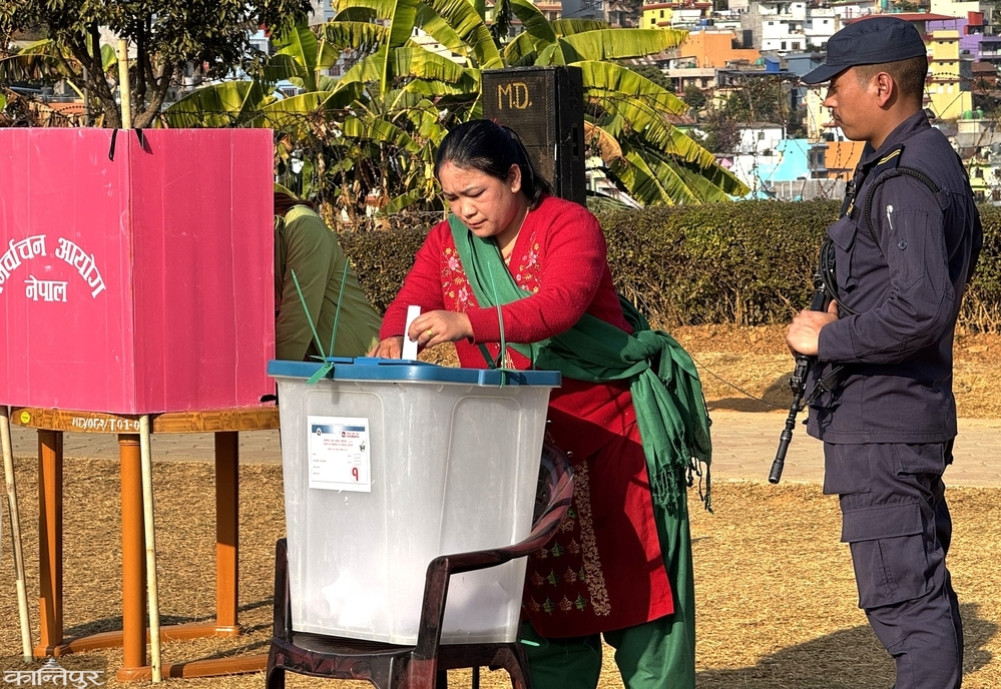 1,923 voters in two temporary polling stations in Palpa