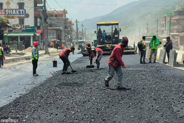 Nagdhunga-Mugling road being paved