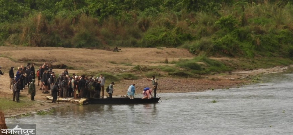 Indian tourists flock to Chitwan National Park during 'off season'