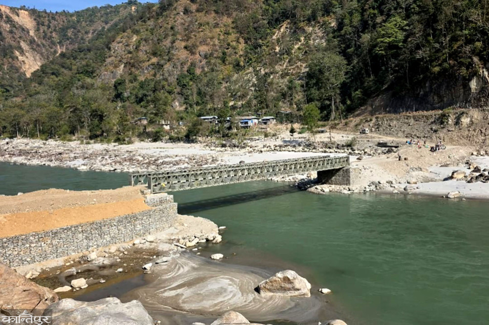 Bailey Bridge connected to Phoksingtar, traffic operation resumes