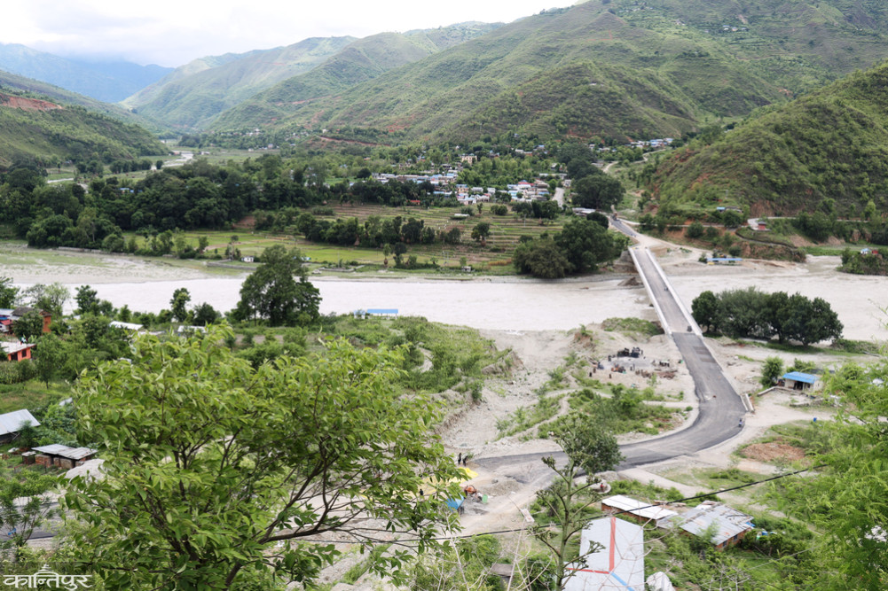 Ramechhap's concrete bridge, which broke during construction, reconstructed, vehicles begin plying