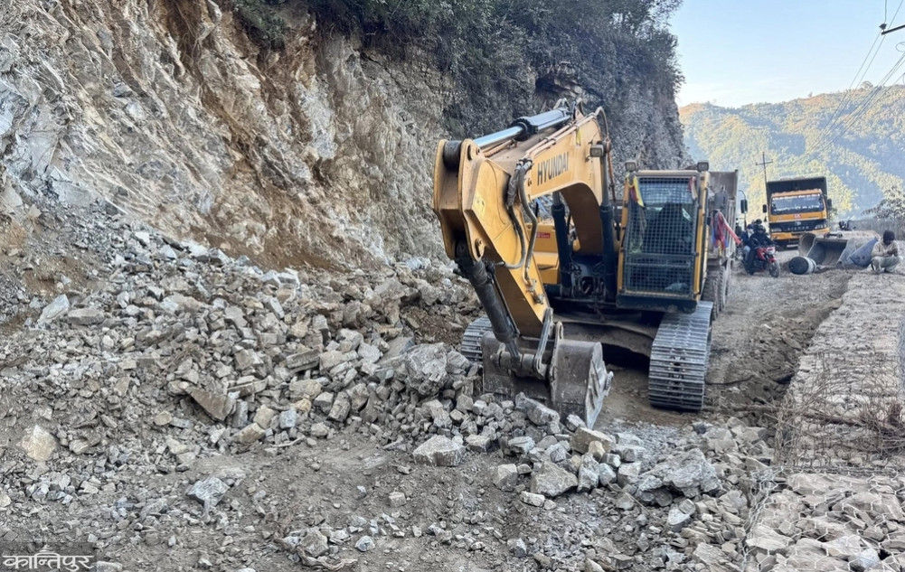 Rapti Highway closed for 6 hours daily for upgrading