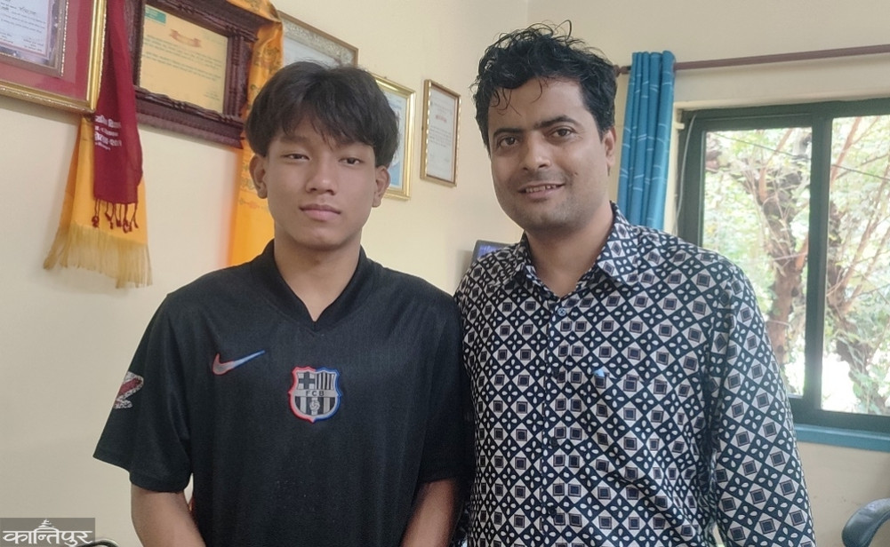 Sansar Bahadur, who lost 8 family members at the same time in his early years, underwent SEE.