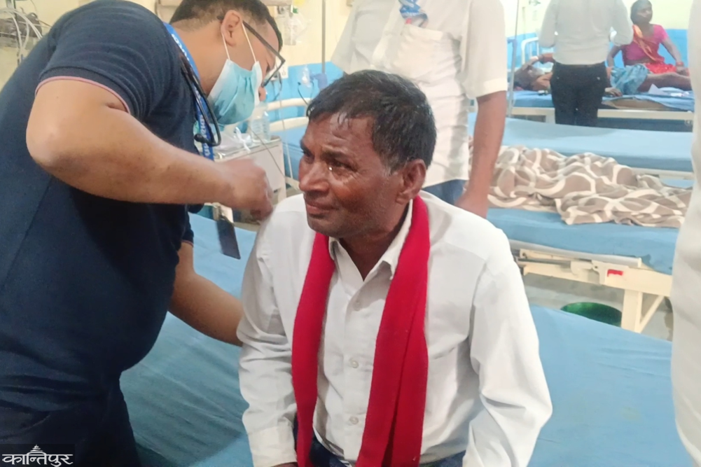 Siraha Municipality Mayor Beats Up Office Assistant