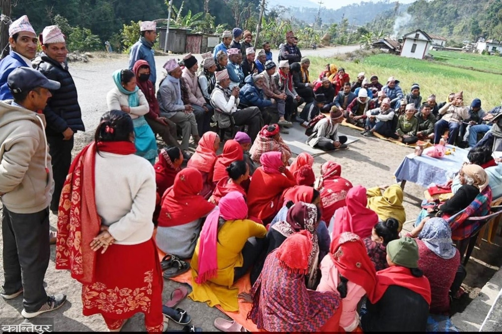 Residents of three wards of Kalimati demand the abolition of the park or relocation of the settlement
