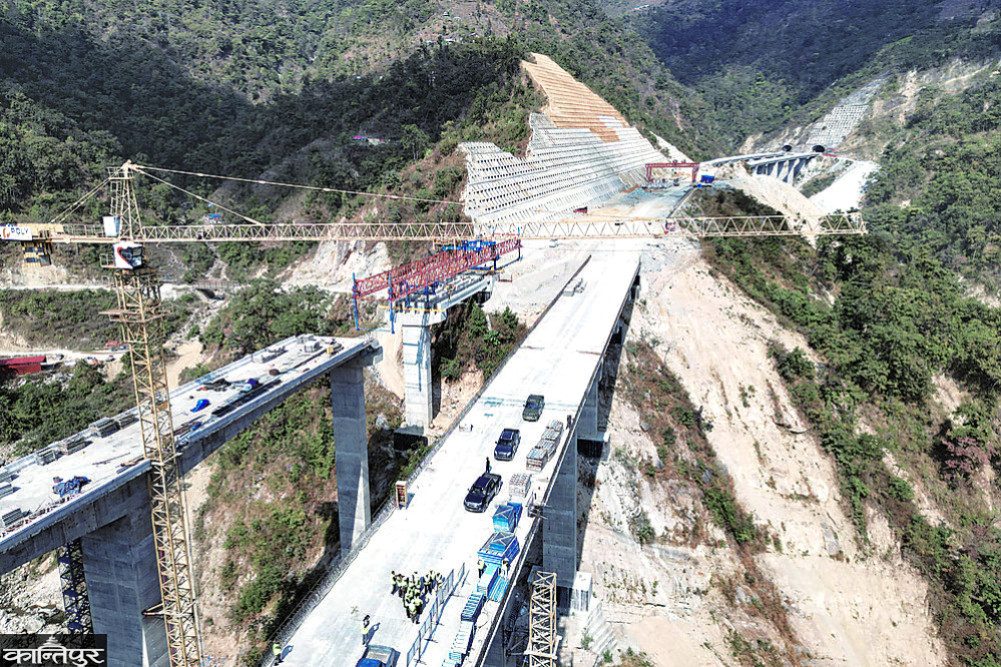 Budget focuses on infrastructure, youth, technology, and science are overlooked