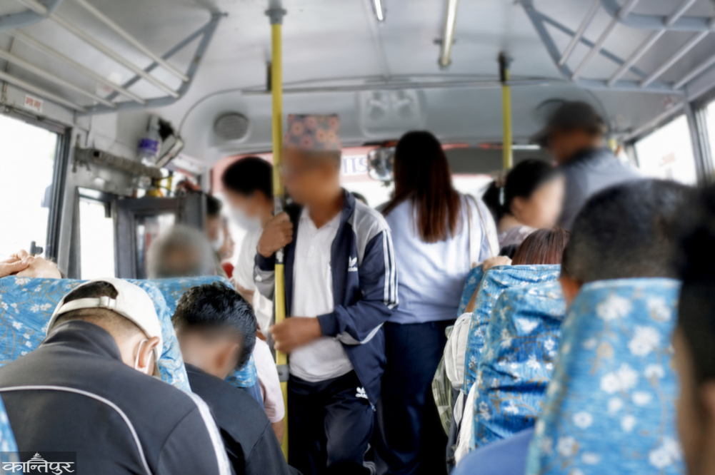 The pain of abuse against women disappears in the crowded public transportation.
