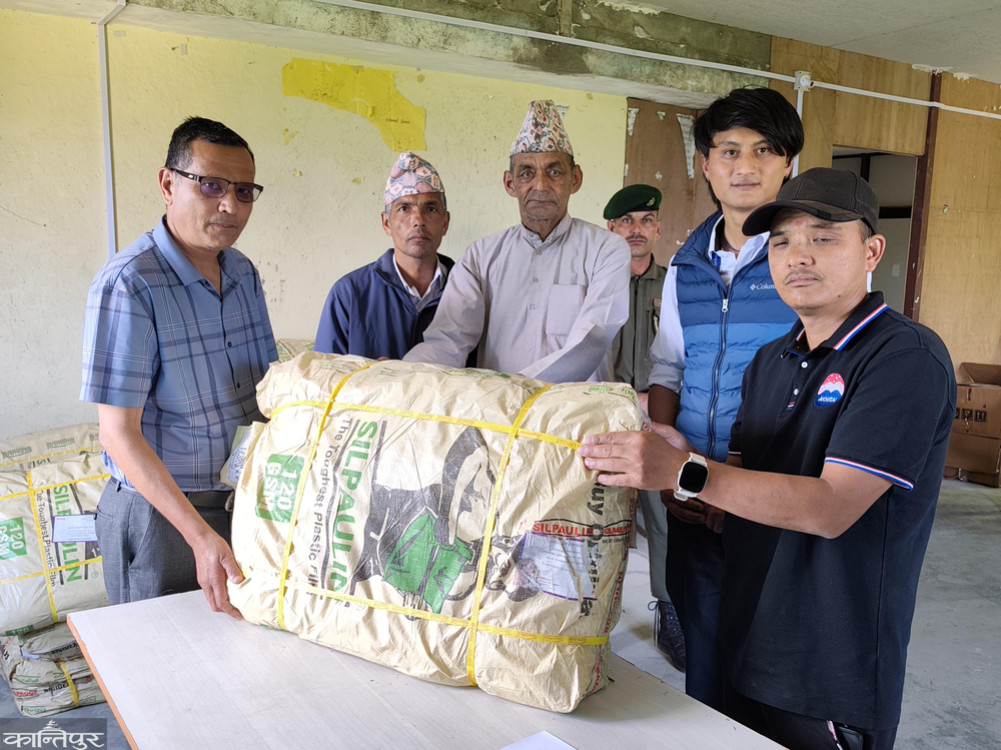 Tunnels and plastic ponds provided to farmers in Mahalaxmi, Dhankuta with 50 percent cost sharing