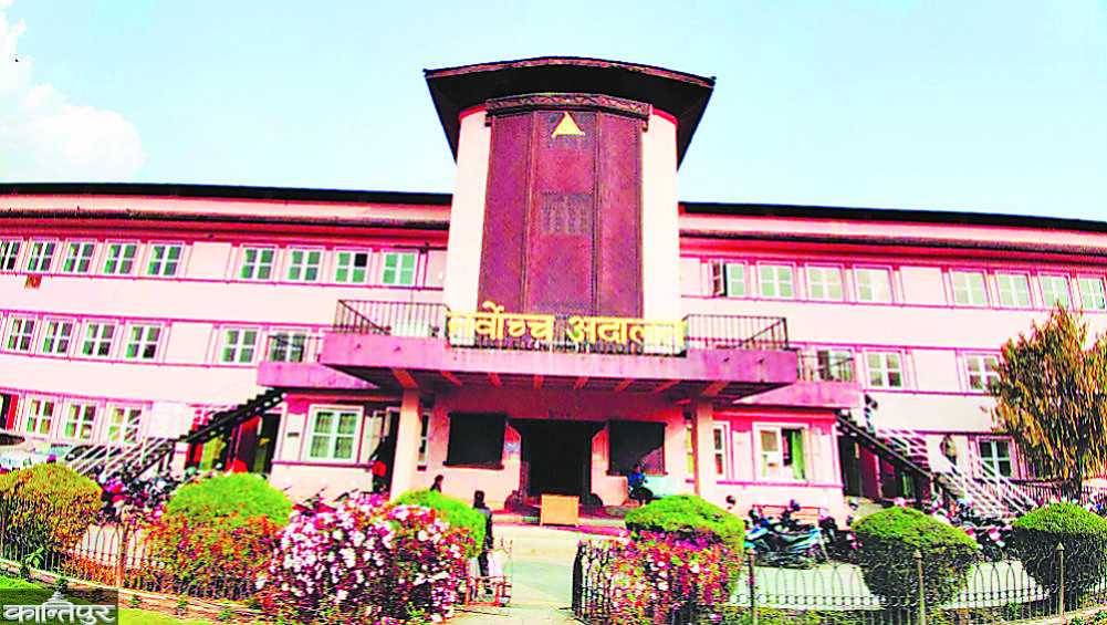 Court administration fails to become citizen-friendly