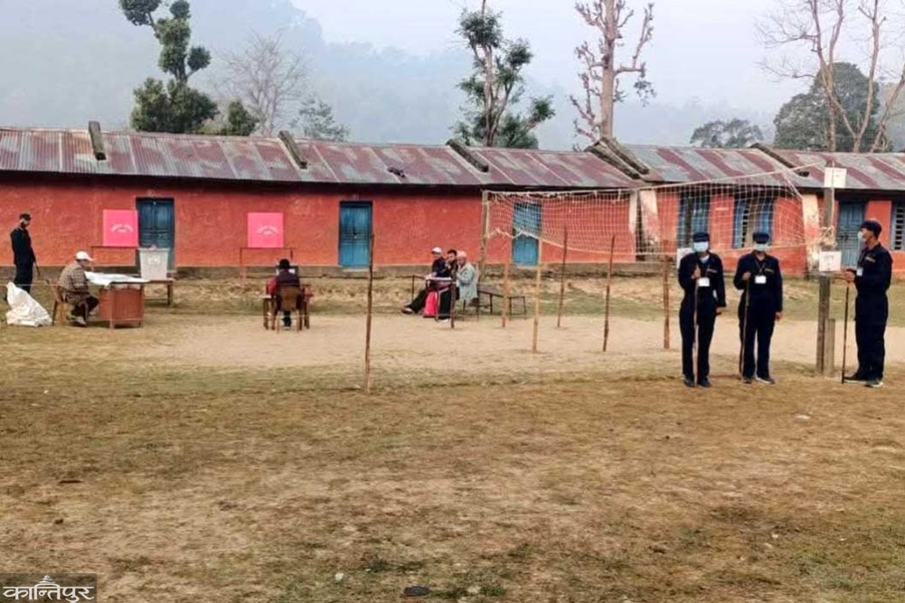 Voters have not yet reached 3 polling stations in Dang