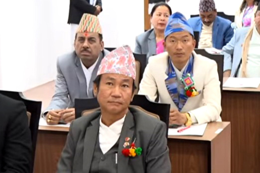 Now the role of the constructive opposition: Hark Sampang