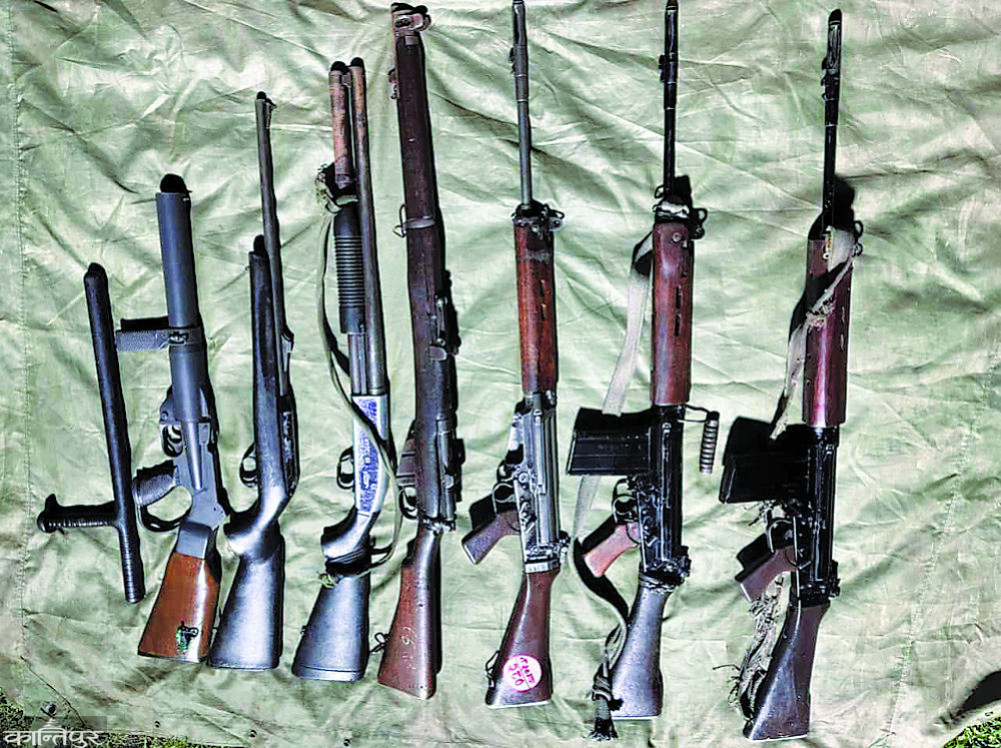 Of 21,000 weapons licenses, only 6,000 were returned in the election