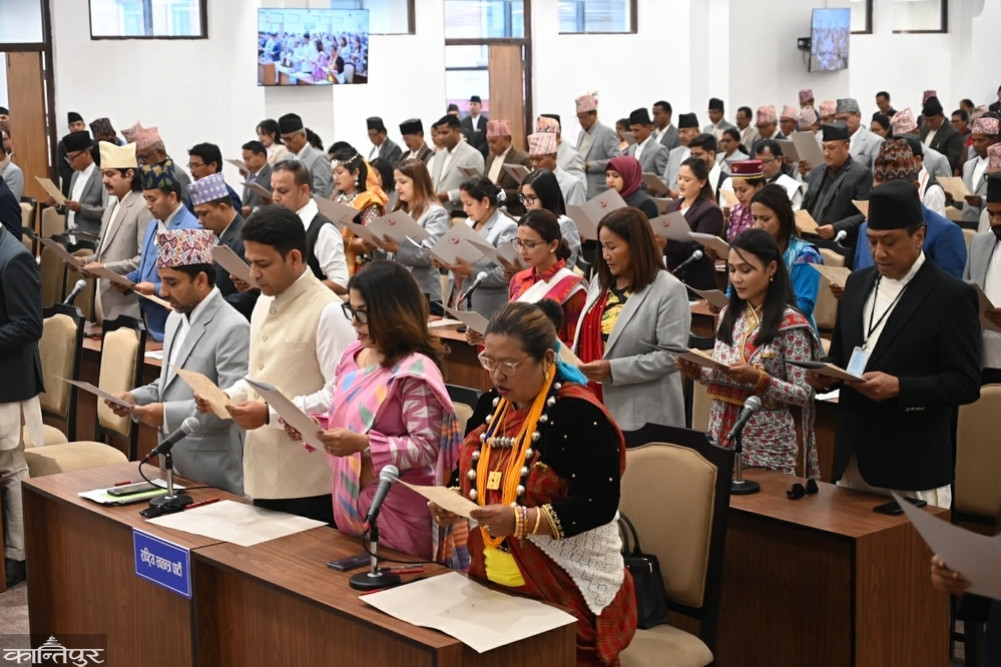 More than sixty-three lawmakers took the oath in their mother tongue