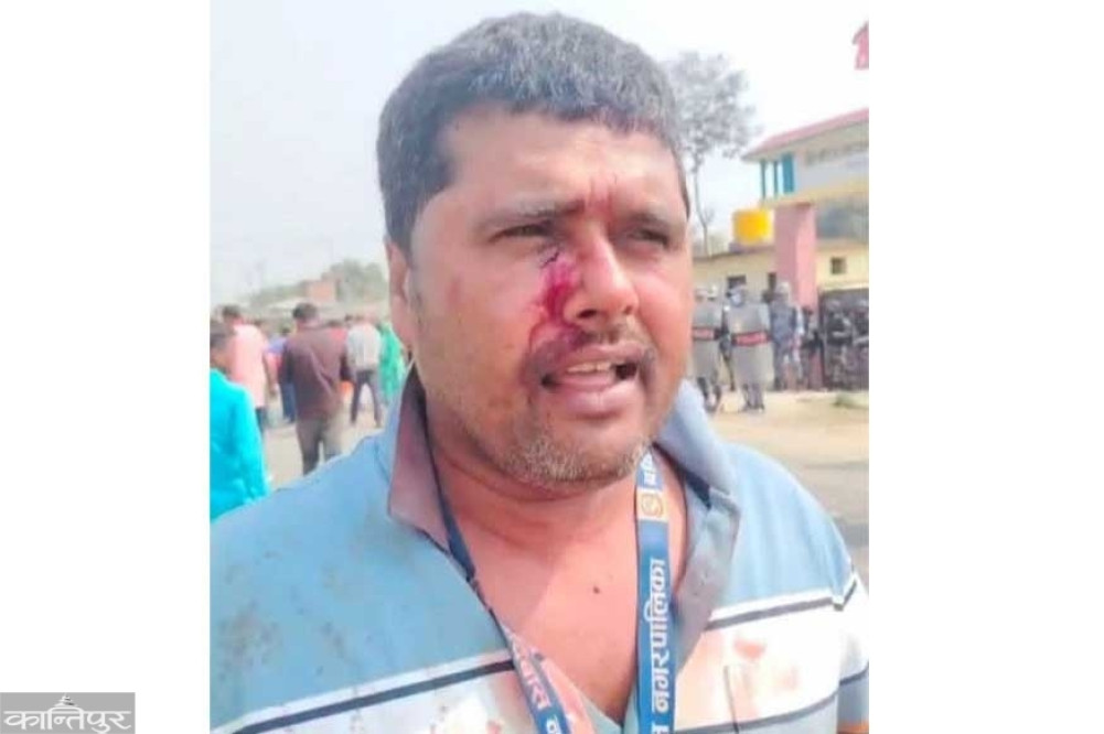 Dispute in Mahottari: Ward chair injured, voting postponed for the time being