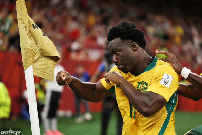 Australia takes the lead in the first half