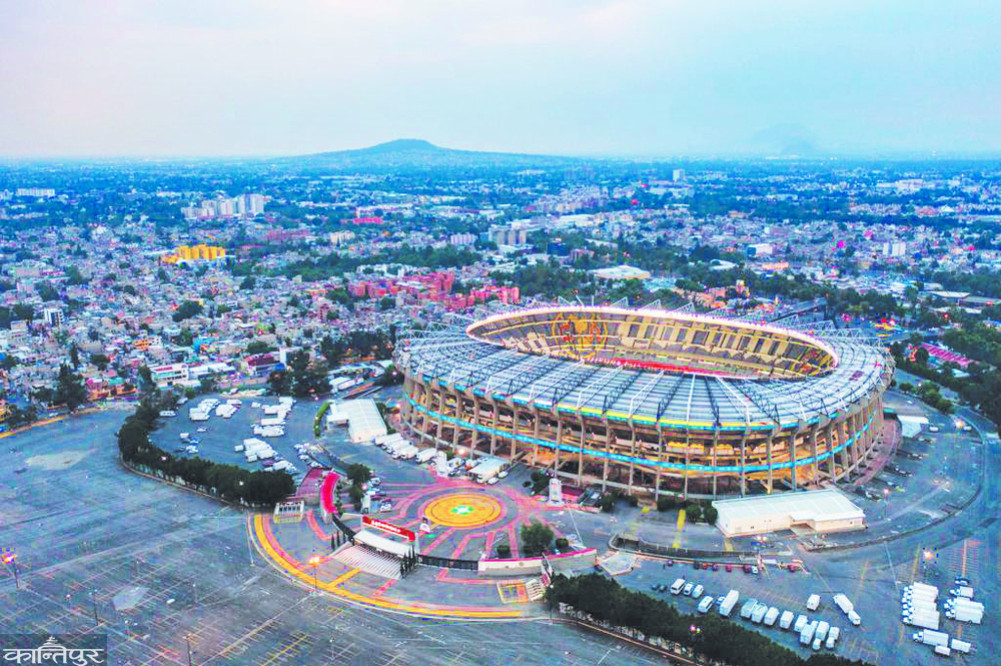 Pressure on Mexico to get off to a winning start