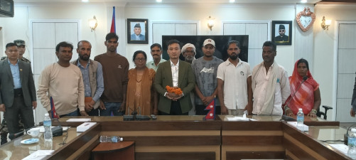Protesting Susta residents submit three-point demands to Home Minister Gurung