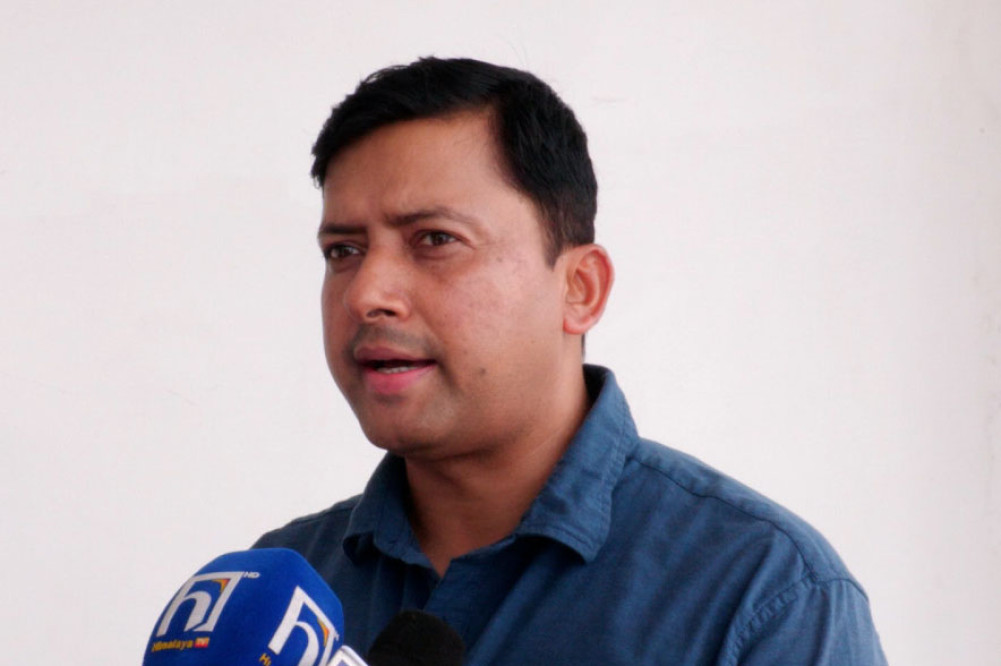 There is no alternative to uniting the party under Oli's leadership: Leader Bartola