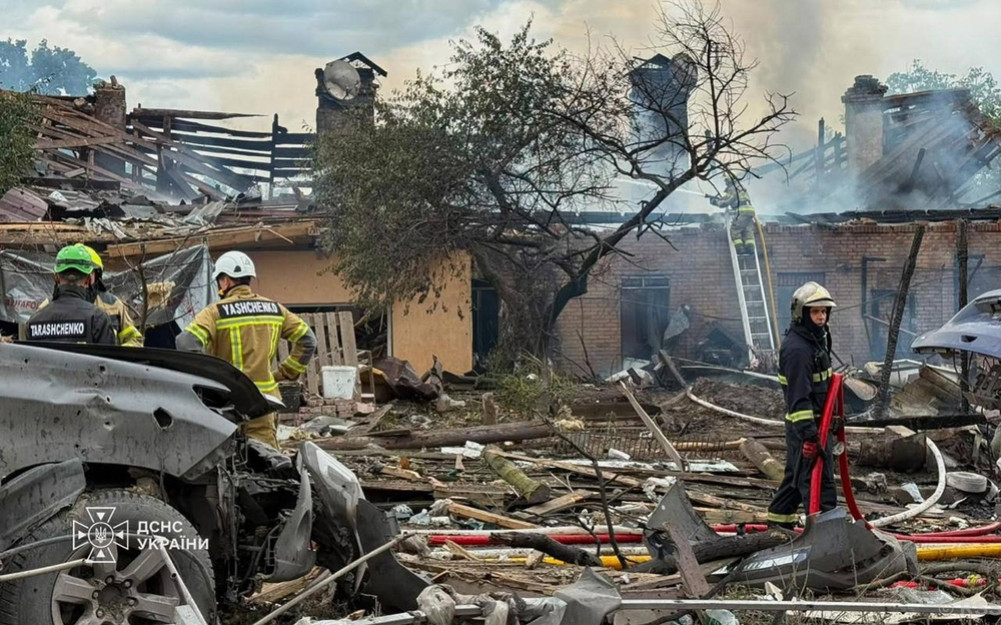 Russian missile attack in Kyiv region kills 10