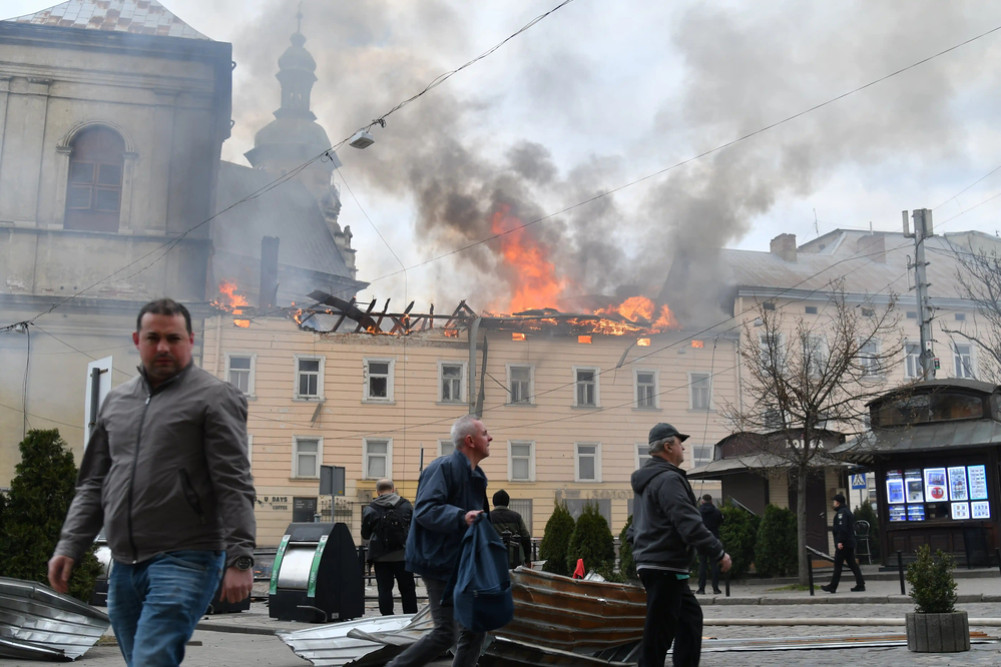 Nearly 1,000 Russian drones attacked Ukraine in 24 hours