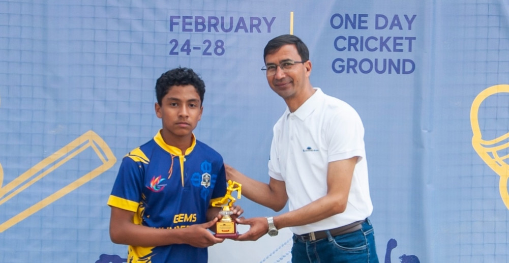 James and Vishwagyan in the semifinals of cricket