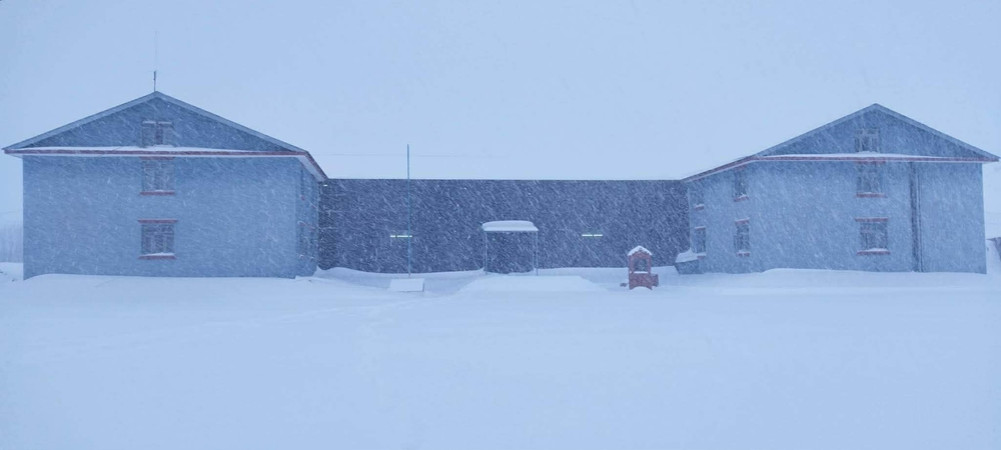 Up to two feet of snow in Nechung BOP, Mustang