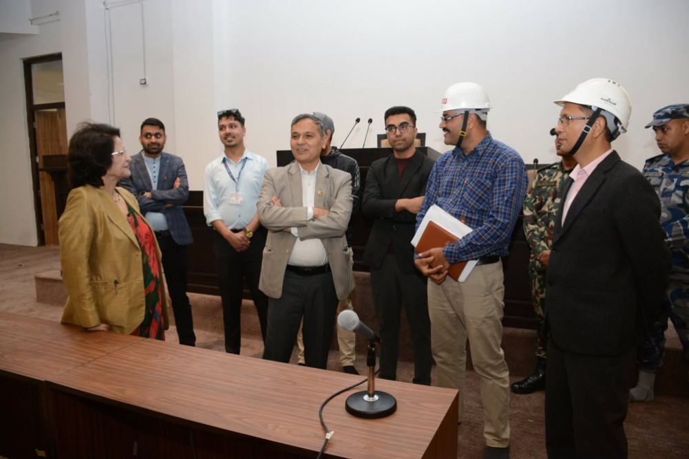 Ministers inspect new parliament building