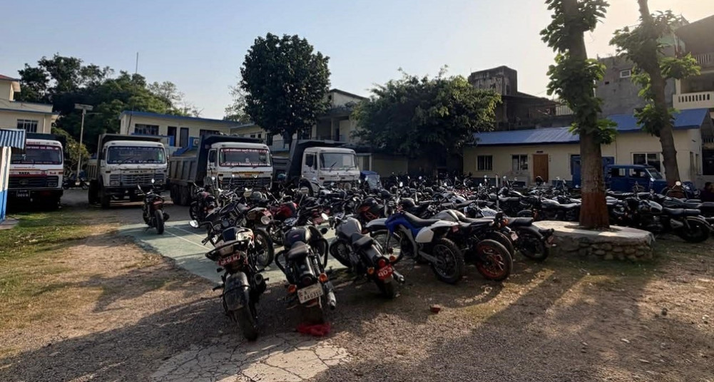 Police seize vehicles used to defraud consumers