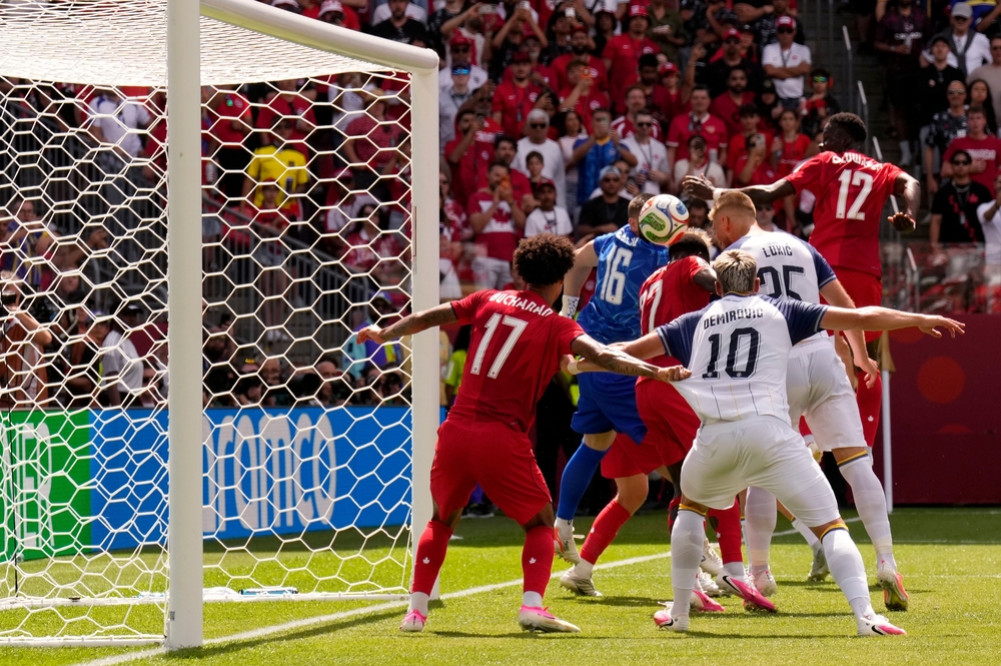 Bosnia and Herzegovina's match against Canada ended in a 1-1 draw.