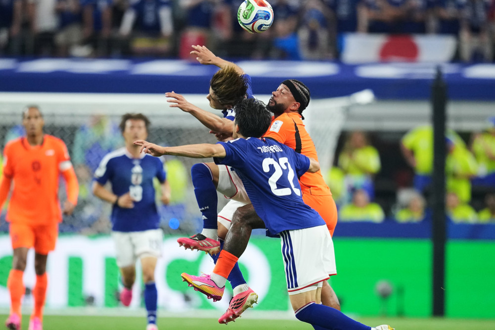 Japan stops Netherlands
