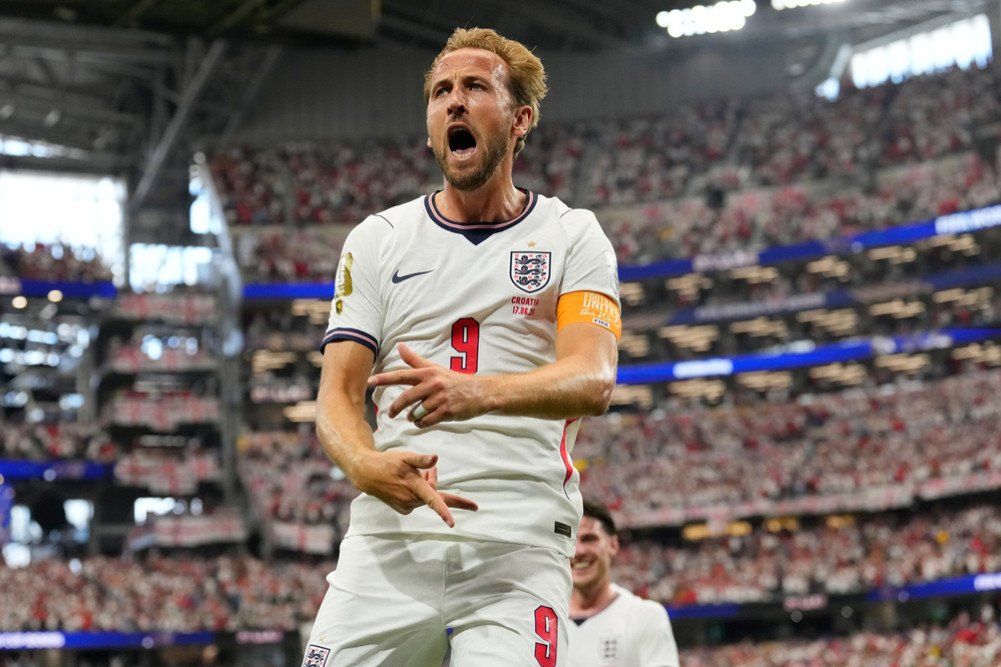 England defeats Croatia
