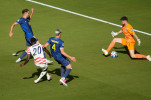 Co-host USA in the last 16