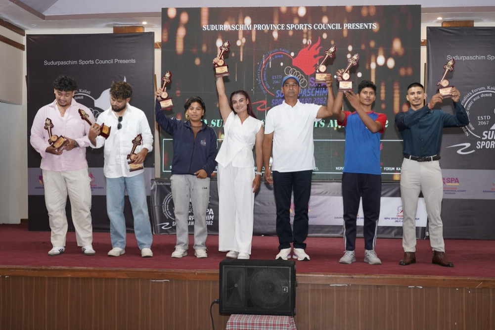 Sudurpaschim Award for Dipendra and Manmati