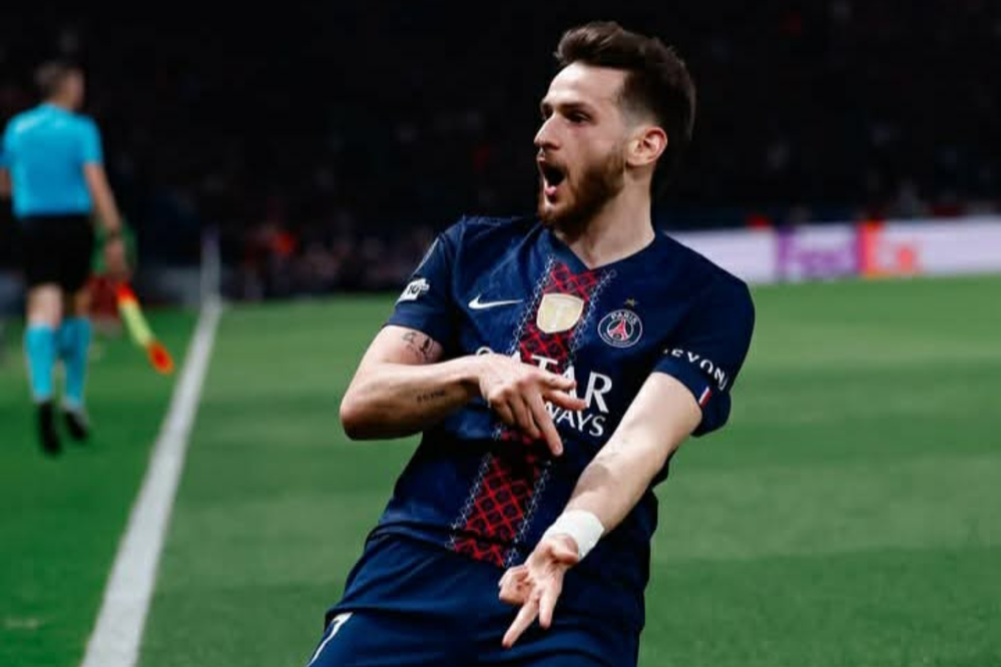 PSG wins when Barcelona loses