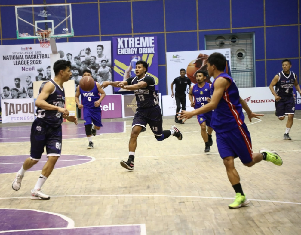 Times and Golden Gate win in basketball league