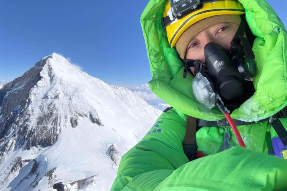 Historic record by climbing Everest and Lhotse twice in the same season