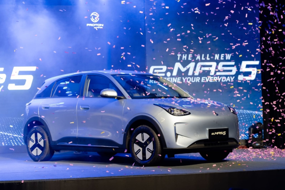 Proton E.Mass 5 Price 29.99 Lakhs